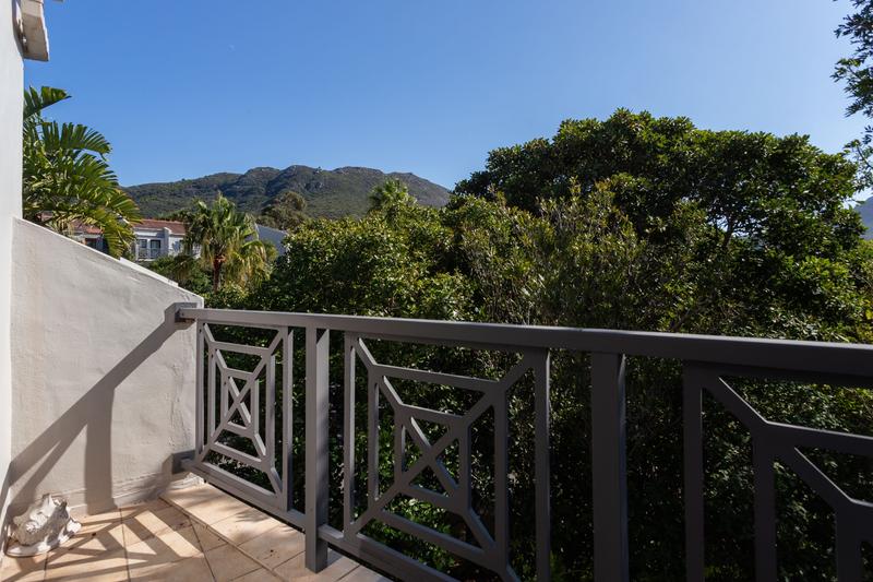 3 Bedroom Property for Sale in Beach Estate Western Cape